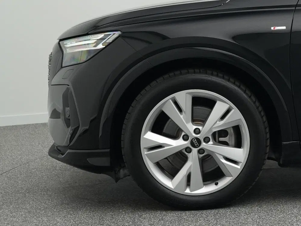 Audi Q4 e-tron 45 quattro S Edition 286 PK 82 kWh uit 2025, foto 8