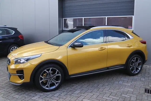 Kia XCeed 1.4 T-GDi DynamicPlusLine Automaat uit 2020, foto 4