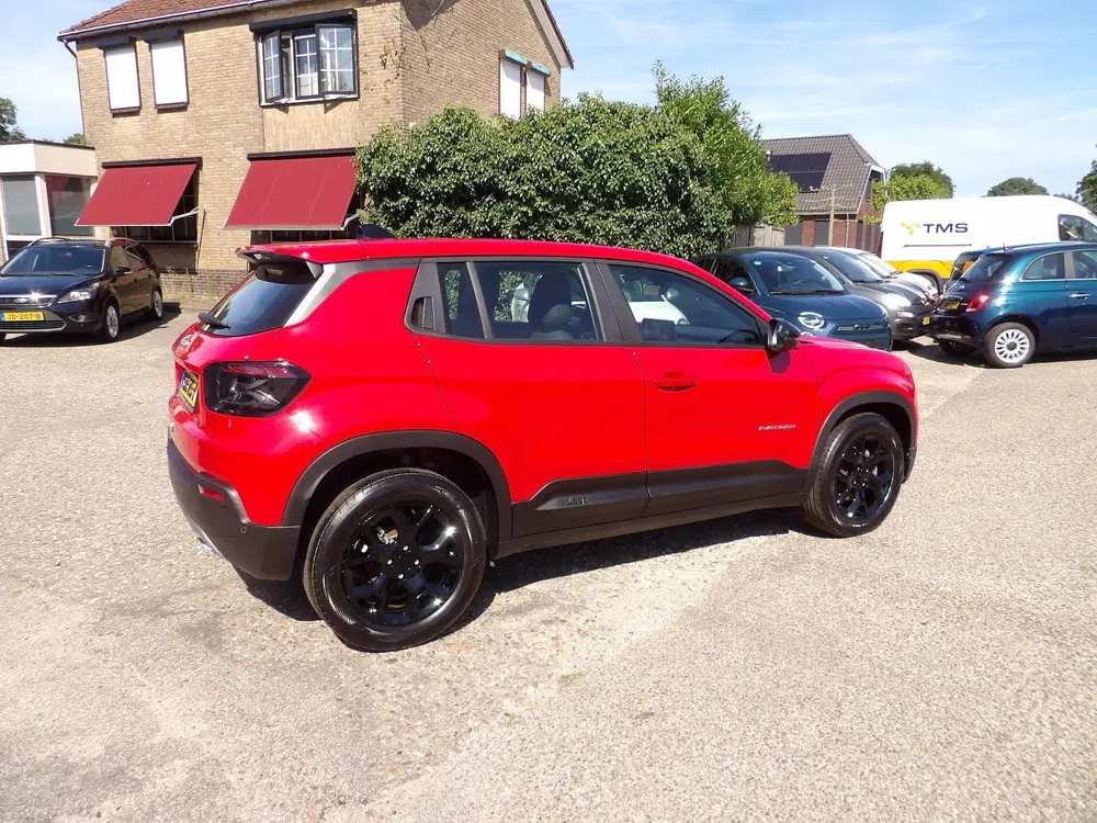 Jeep Avenger 1.2 Longitude uit 2024, foto 3