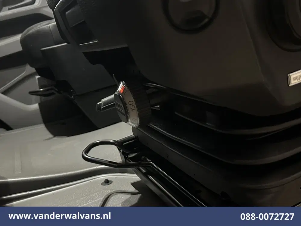Volkswagen Crafter 2.0 TDI L3H2 L2H1 Euro6 Airco uit 2020, foto 2