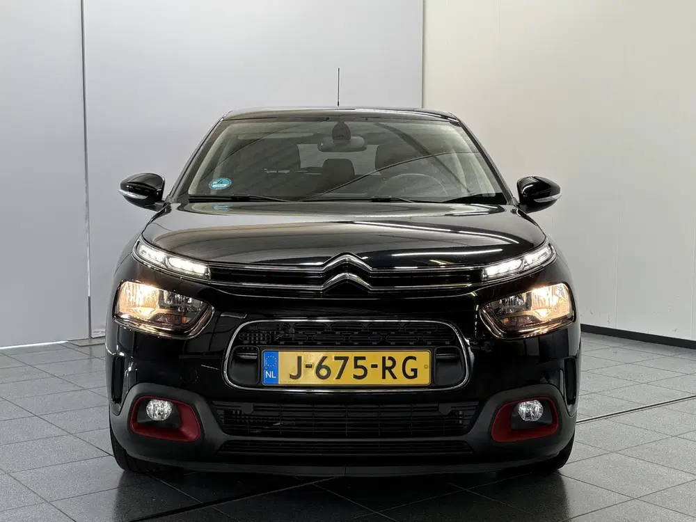 Citroën C4 Cactus Citroen C4 Cactus 1.2 PureTech C-series Ac uit 2020, foto 2