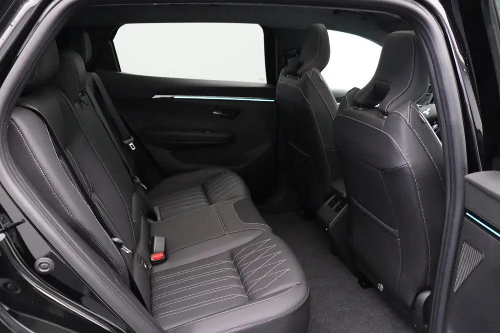 Mitsubishi Eclipse Cross Instyle 87 kWh uit 2026, foto 14