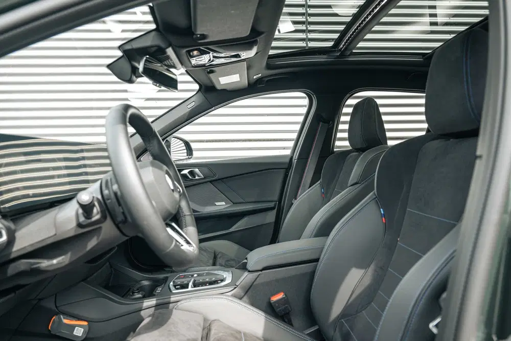 BMW 1-serie 123 xDrive M Sport Automaat uit 2026, foto 4