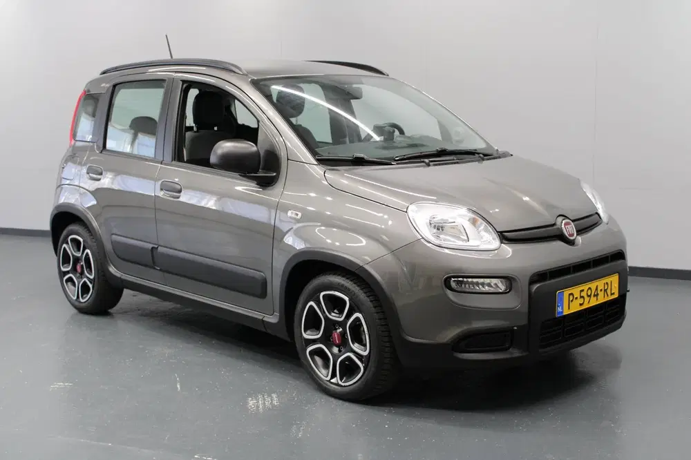 Fiat Panda 1.0 Hybrid City Life uit 2022, foto 5