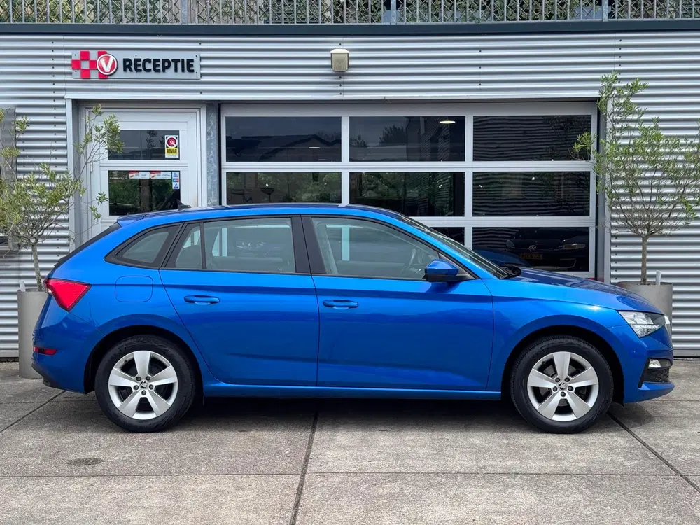 Skoda Scala 1.0 TSI Ambition Cruise uit 2020, foto 3
