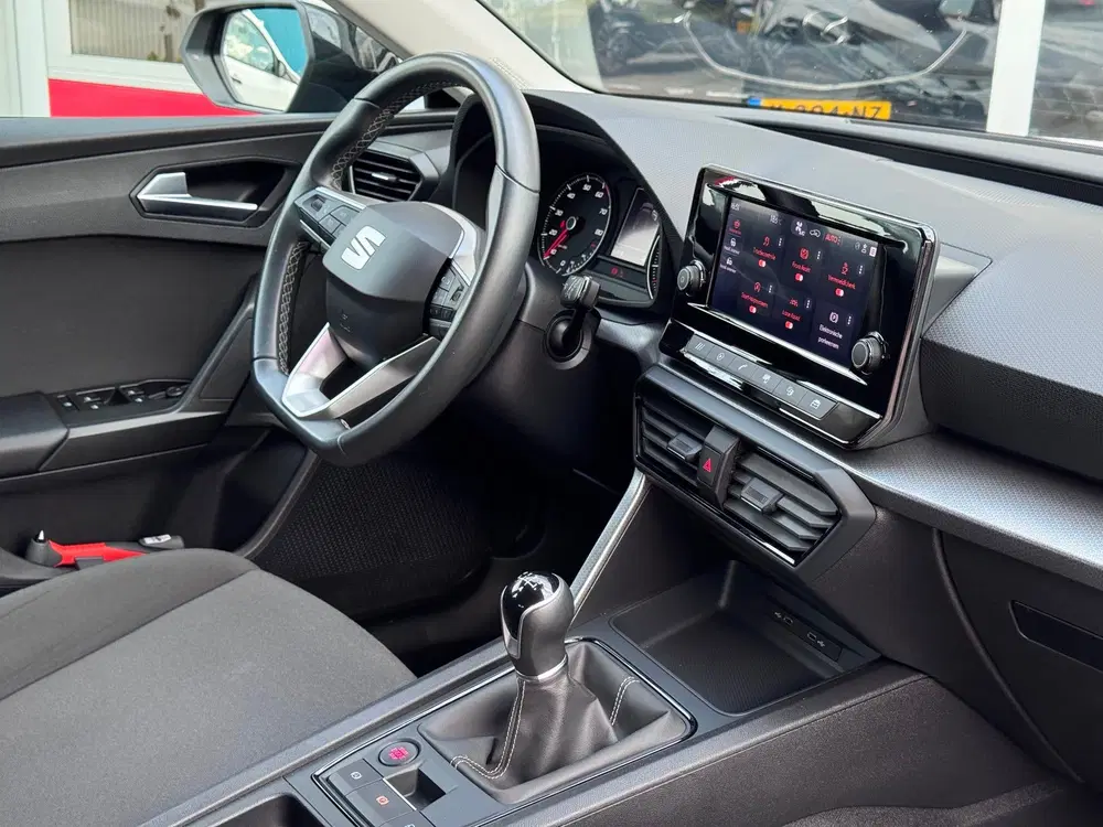 SEAT Leon 1.0 TSI Reference Cruise uit 2023, foto 11