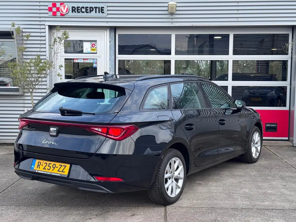 SEAT Leon 1.0 TSI Reference Cruise uit 2023, foto 2