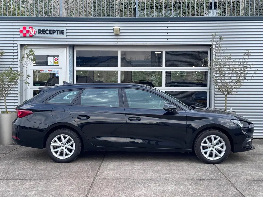 SEAT Leon 1.0 TSI Reference Cruise uit 2023, foto 3