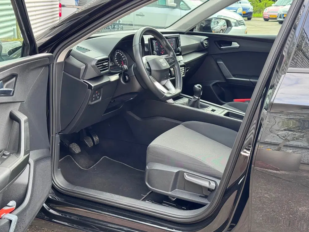 SEAT Leon 1.0 TSI Reference Cruise uit 2023, foto 7