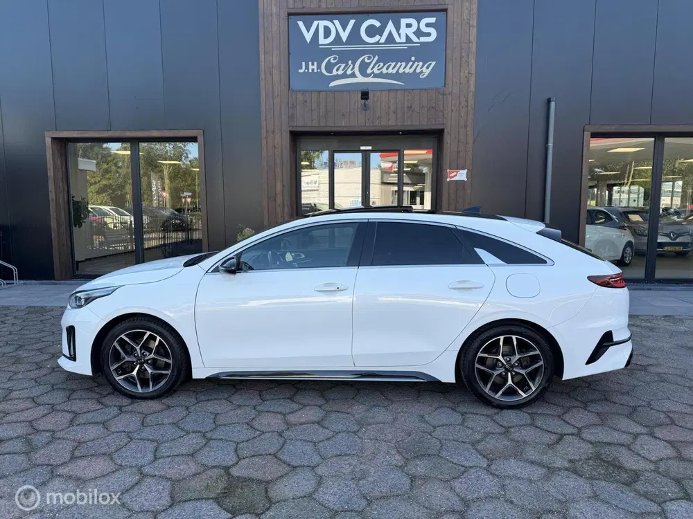 Kia ProCeed 1.0T-GDI GT-PlusLine Clima uit 2020, foto 2