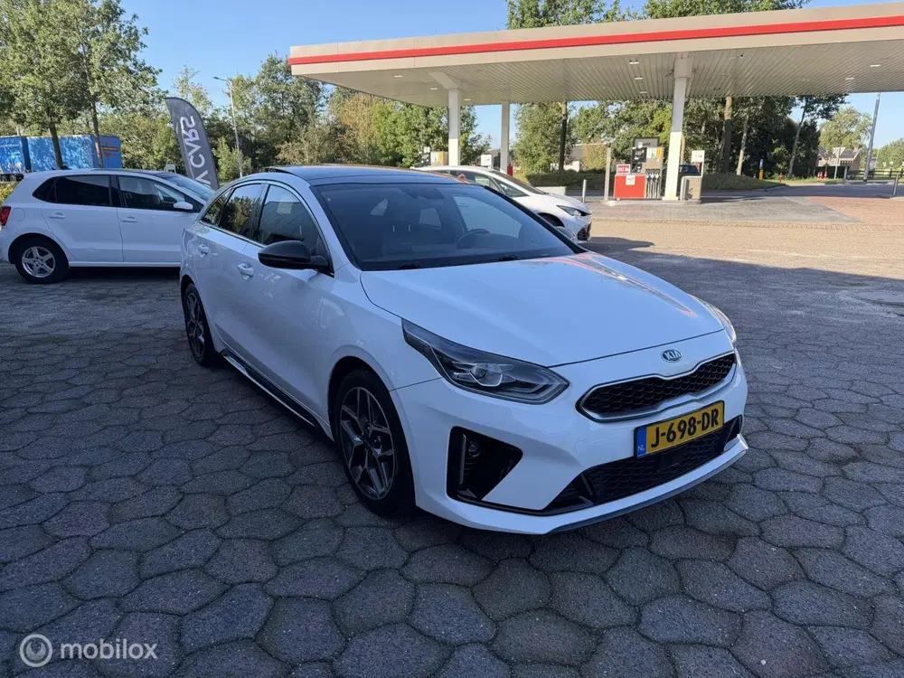 Kia ProCeed 1.0T-GDI GT-PlusLine Clima uit 2020, foto 7