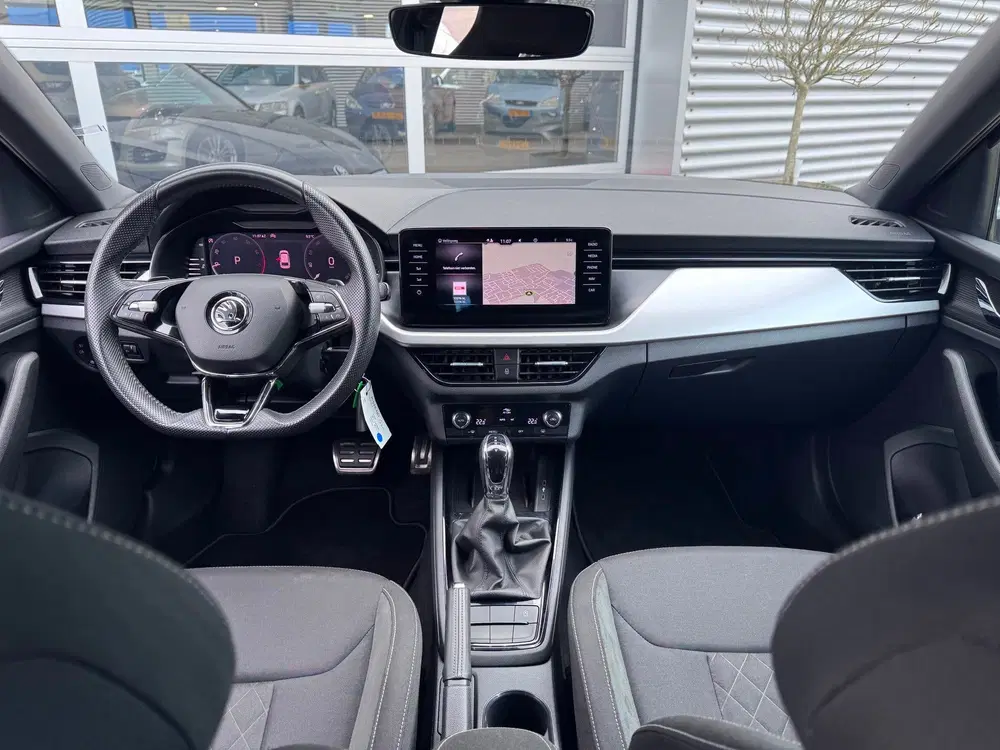 Skoda Scala 1.0 TSI Sport Business DSG uit 2022, foto 14