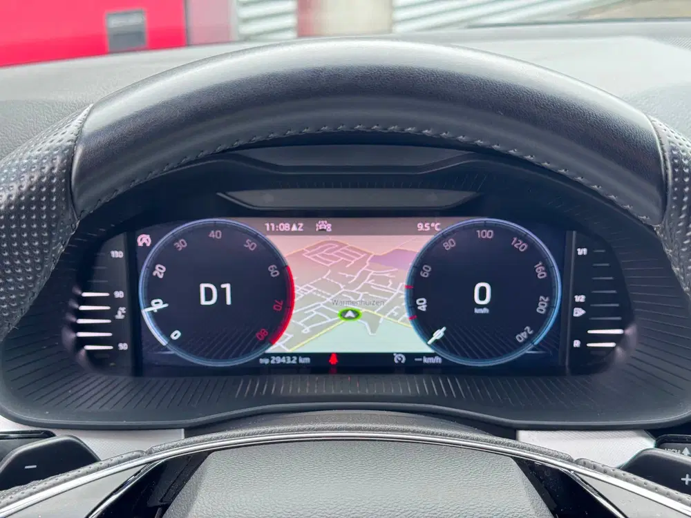 Skoda Scala 1.0 TSI Sport Business DSG uit 2022, foto 15