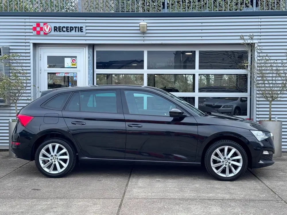Skoda Scala 1.0 TSI Sport Business DSG uit 2022, foto 3