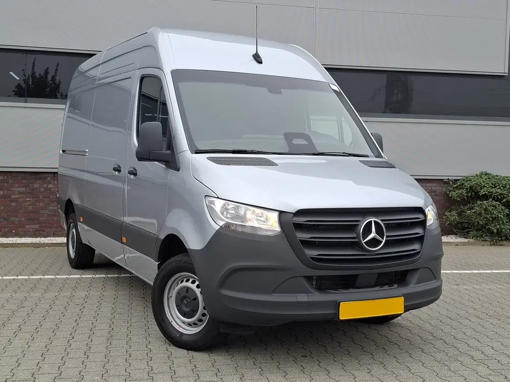 Mercedes-Benz Sprinter 315 CDI L2 H2 Pro 3.5T Trekhaakgewich uit 2024, foto 2