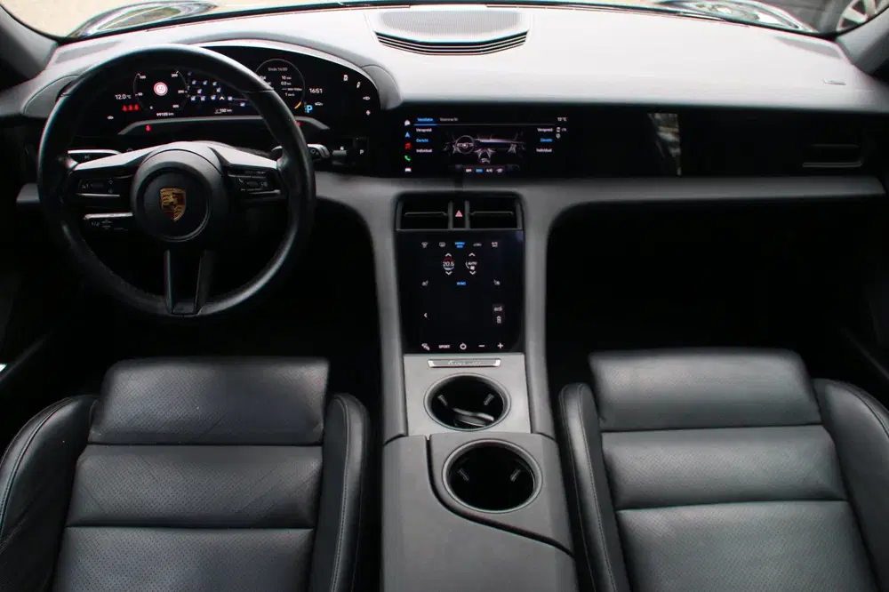 Porsche Taycan 4 93 kWh DEALER OND. BTW AUTO uit 2022, foto 10