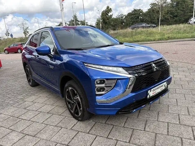 Mitsubishi Eclipse Cross 2.4 PHEV Executive uit 2025, foto 5