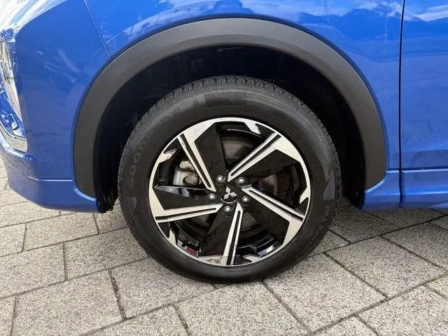 Mitsubishi Eclipse Cross 2.4 PHEV Executive uit 2025, foto 8