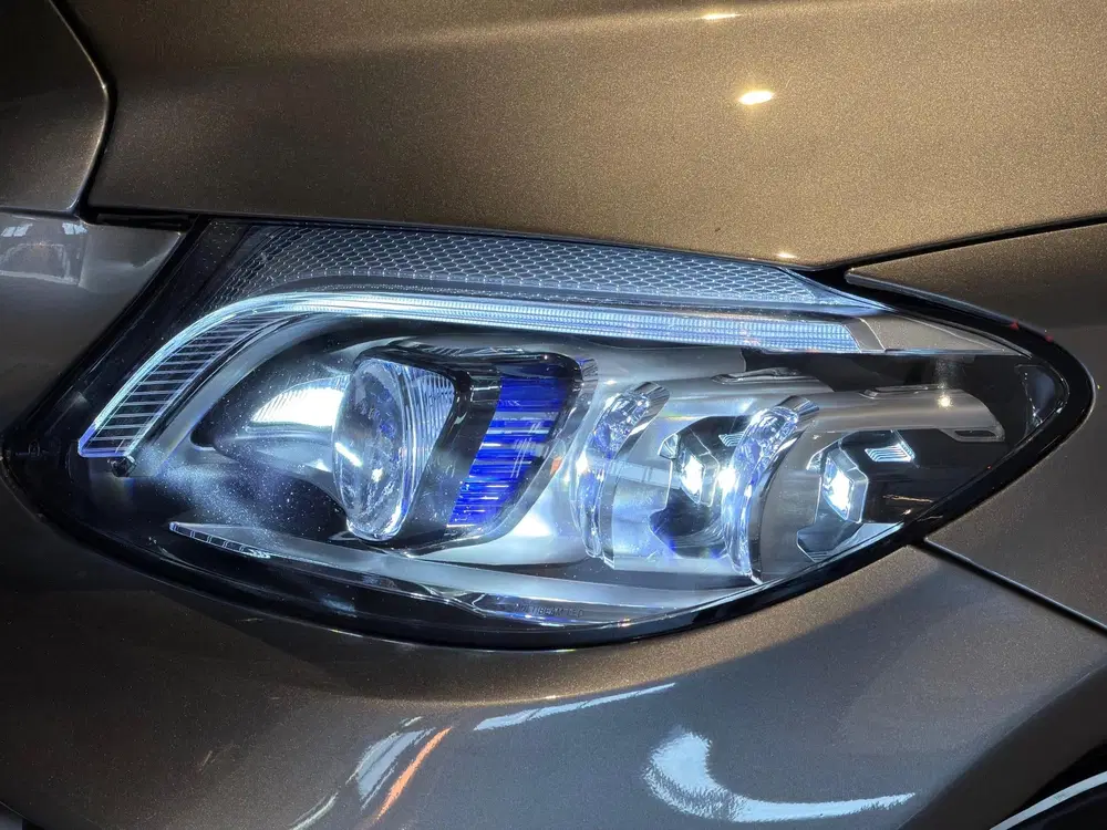 Mercedes-Benz C-Klasse 300 e AMG Night ed. uit 2020, foto 10