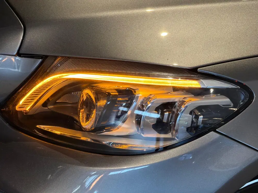 Mercedes-Benz C-Klasse 300 e AMG Night ed. uit 2020, foto 7
