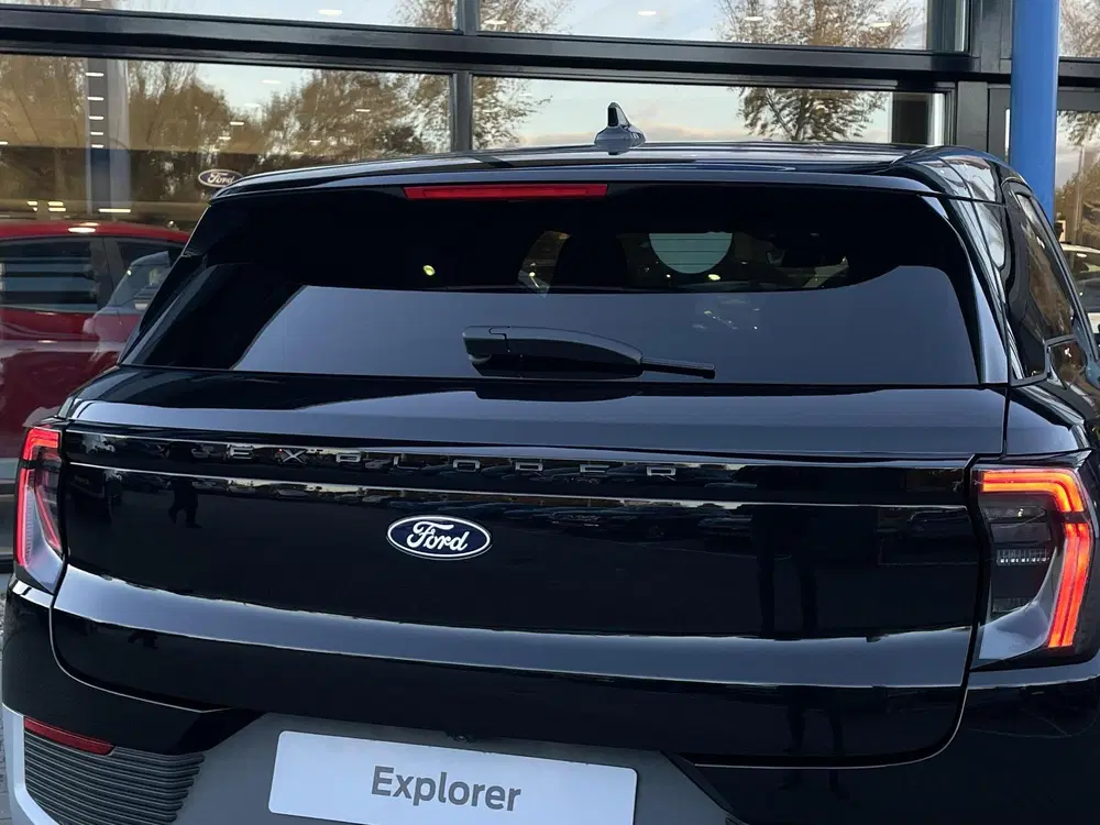 Ford Explorer Premium Extended Range RWD 77 kWh uit 2026, foto 11