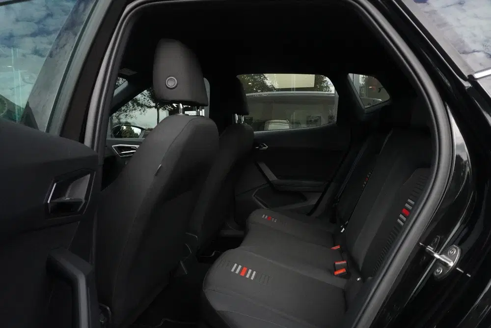 SEAT Arona 1.0 TSI Xcellence Business Intense uit 2019, foto 11