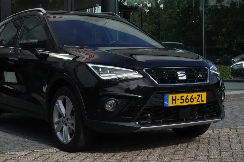 SEAT Arona 1.0 TSI Xcellence Business Intense uit 2019, foto 4