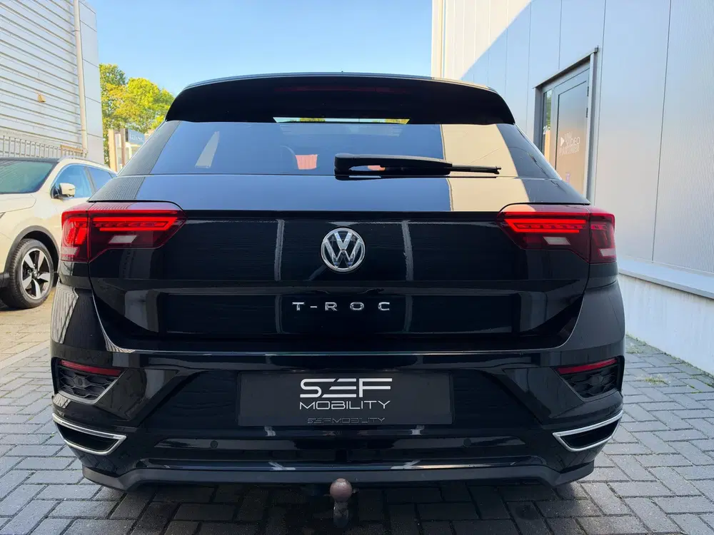 Volkswagen T-Roc 1.5 TSI Sport 3x R-Line Pano uit 2019, foto 4