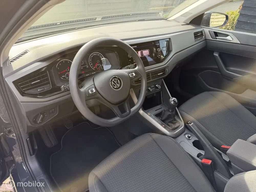 Volkswagen Polo 1.0MPI Comfortline Airco uit 2021, foto 10