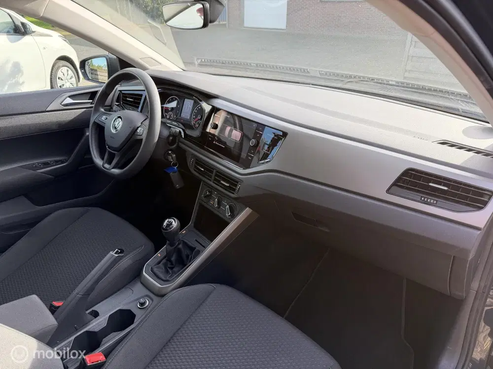 Volkswagen Polo 1.0MPI Comfortline Airco uit 2021, foto 12