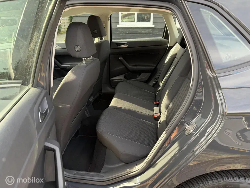 Volkswagen Polo 1.0MPI Comfortline Airco uit 2021, foto 13