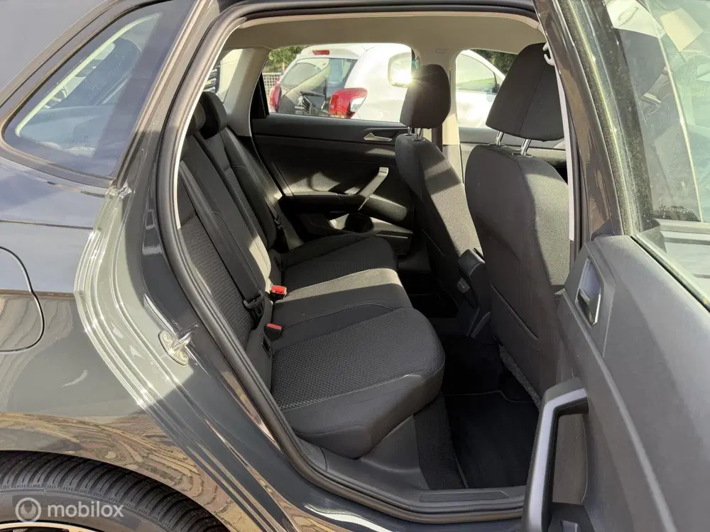 Volkswagen Polo 1.0MPI Comfortline Airco uit 2021, foto 14