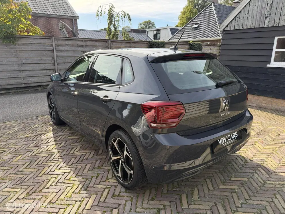 Volkswagen Polo 1.0MPI Comfortline Airco uit 2021, foto 3