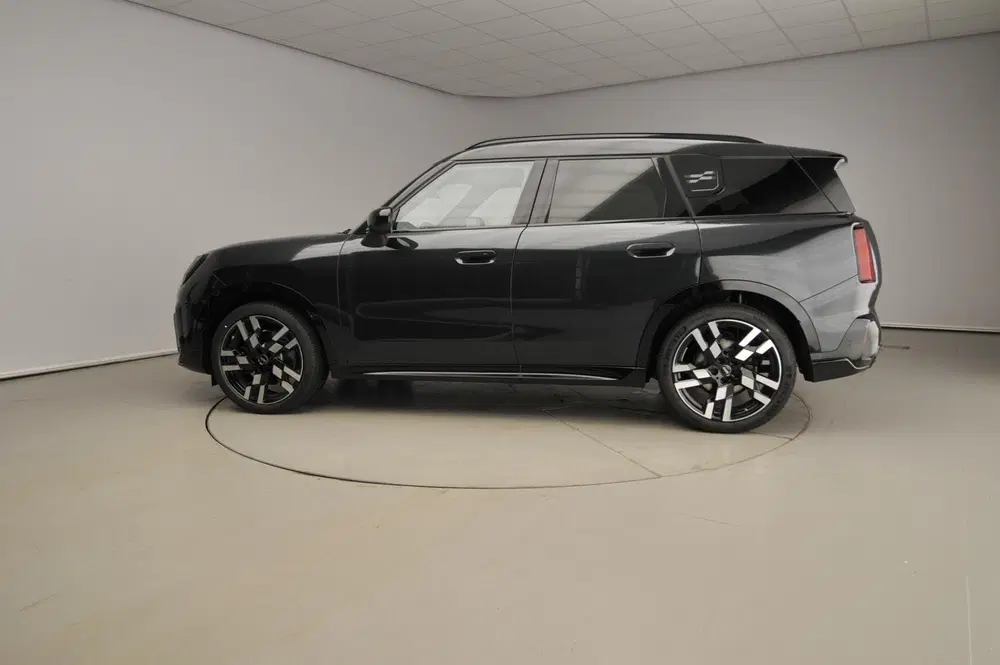 Mini Countryman 1.5 C John Cooper Works uit 2026, foto 3