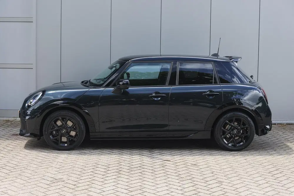 Mini Hatchback Cooper C Automaat uit 2026, foto 7