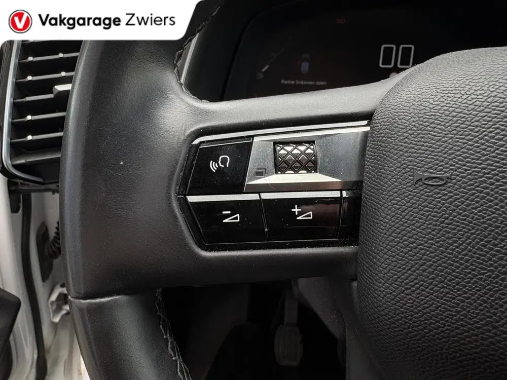 DS Automobiles DS 7 Crossback Ds 7 Crossback 1.2 PureTech Business Trekh uit 2020, foto 12