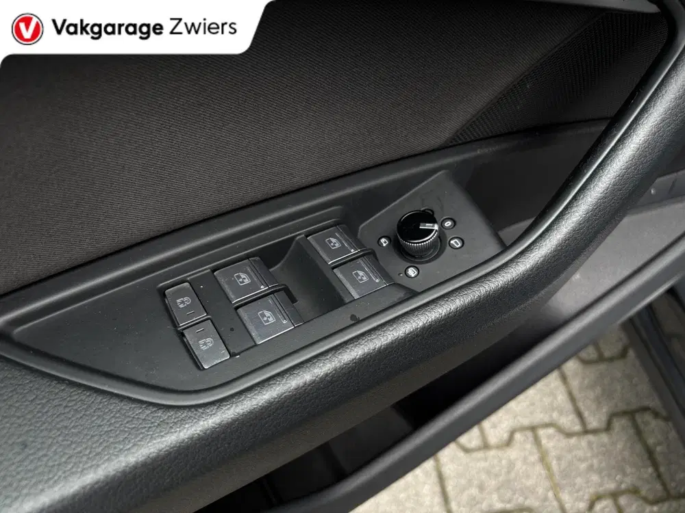 Audi e-tron e-tron 55 quattro Business edition 95 kWh uit 2020, foto 13