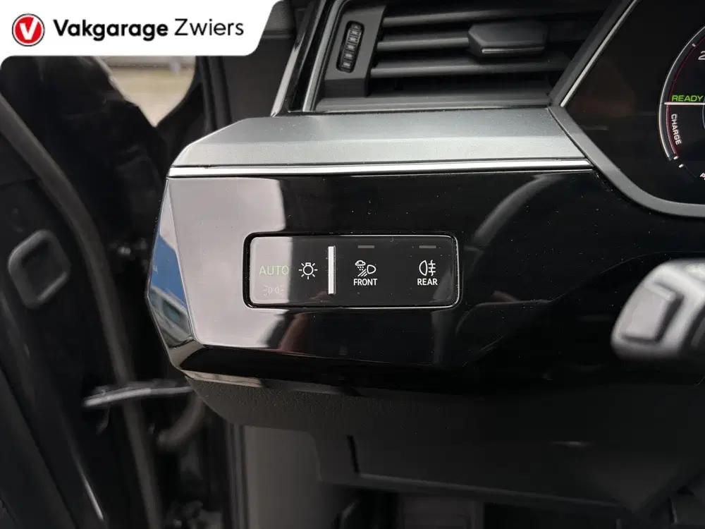 Audi e-tron e-tron 55 quattro Business edition 95 kWh uit 2020, foto 15