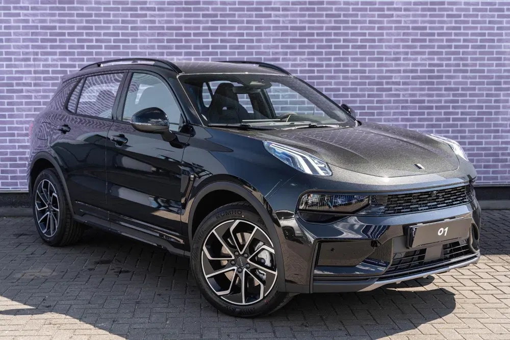 Lynk & Co 01 Plug-in Hybrid 1.5 Core uit 2025, foto 3