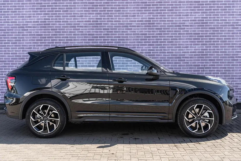 Lynk & Co 01 Plug-in Hybrid 1.5 Core uit 2025, foto 8