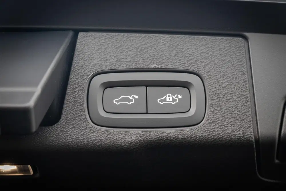 Volvo XC60 2.0 T8 Plug-in hybrid AWD Ultra Black Edit uit 2025, foto 8
