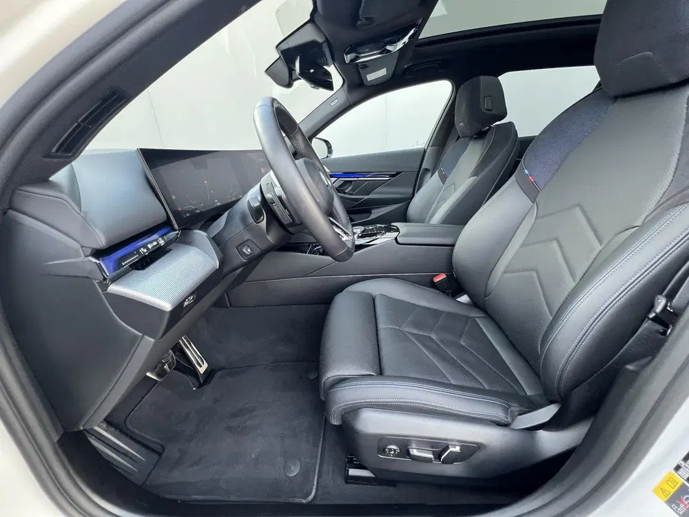 BMW i5 eDrive40 M Sport Edition 84 kWh uit 2025, foto 8