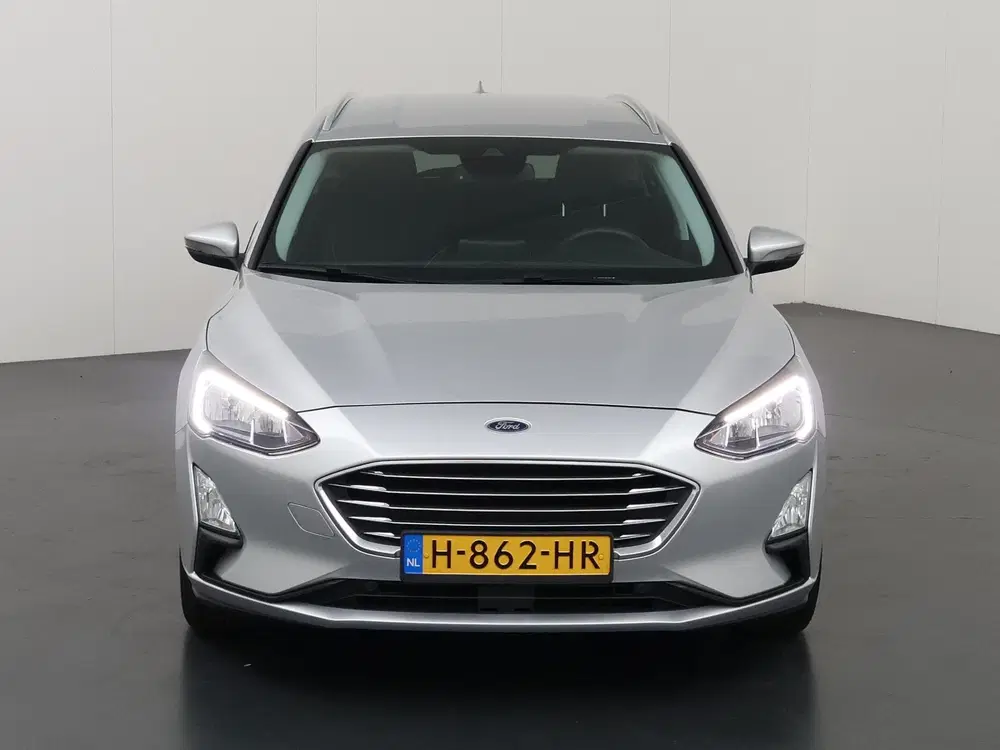 Ford Focus 1.0 EcoBoost Titanium Business uit 2020, foto 3
