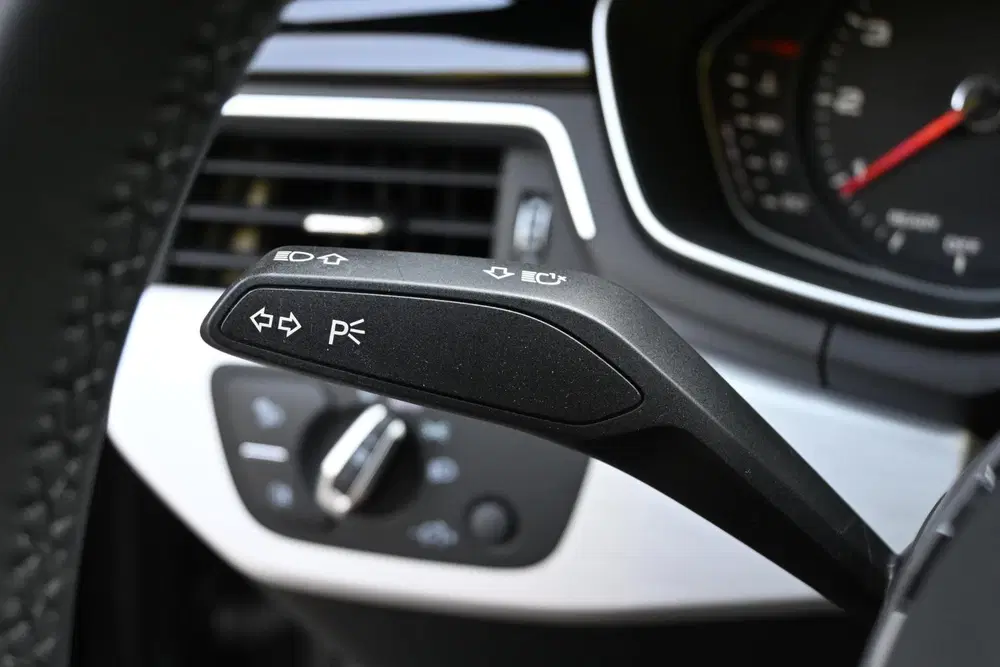 Audi A4 45 TFSI quattro S edition uit 2020, foto 13