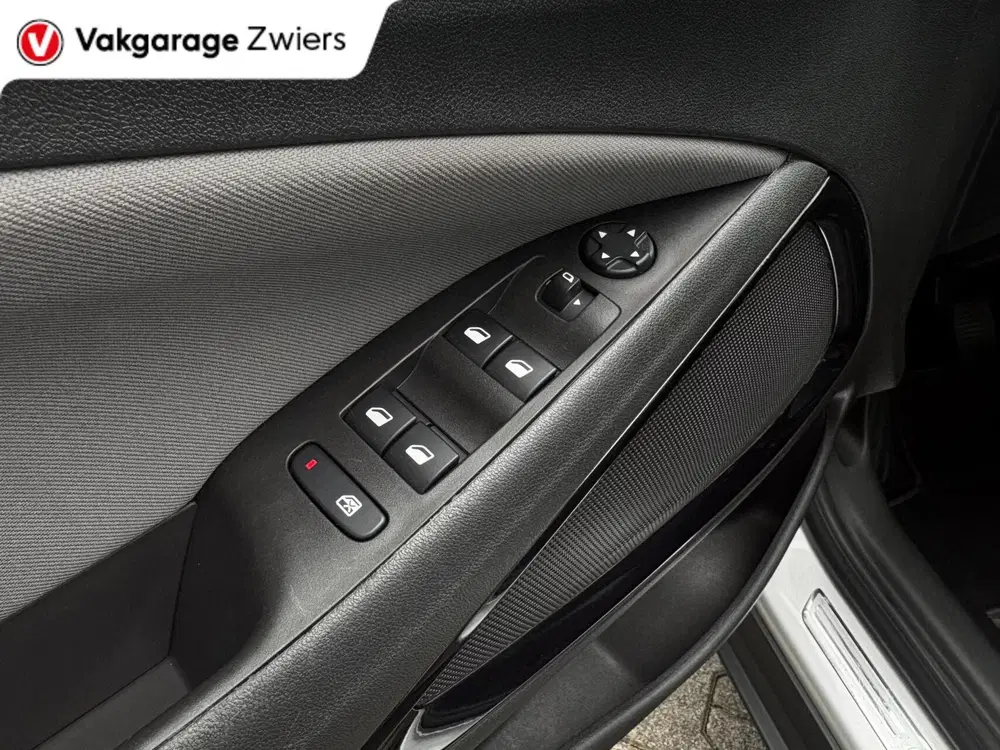 Opel Crossland 1.2 Turbo 120 Jaar Edition Cruise uit 2019, foto 11
