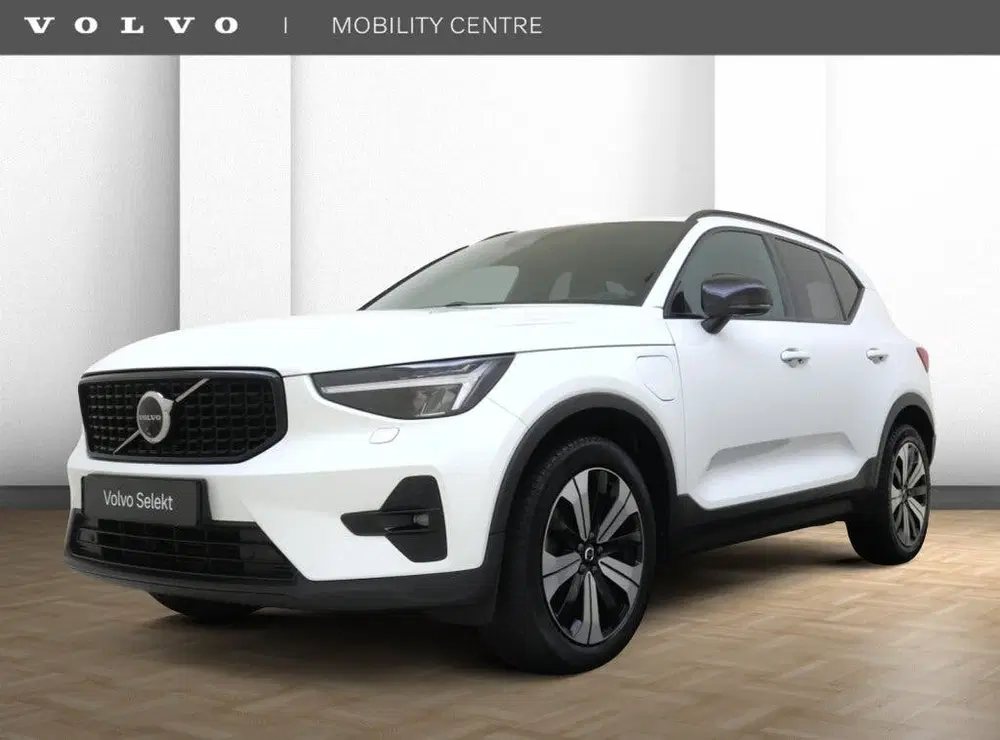 Volvo XC40 T5 Plus Dark uit 2023