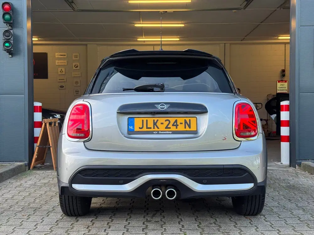 Mini Cooper S 2.0 Cooper S Classic uit 2023, foto 8