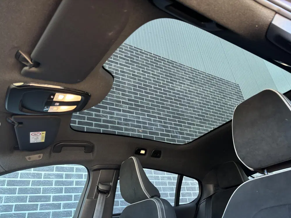 Volvo C40 Recharge Plus 69 kWh uit 2023, foto 15