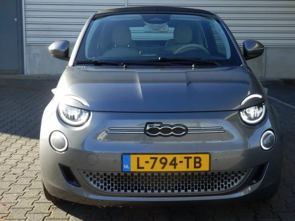 Fiat 500e La Prima 42 kWh uit 2021, foto 6