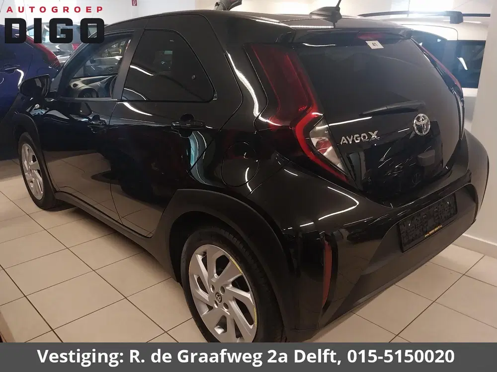 Toyota Aygo X 1.0 VVT-i MT first uit 2023, foto 2